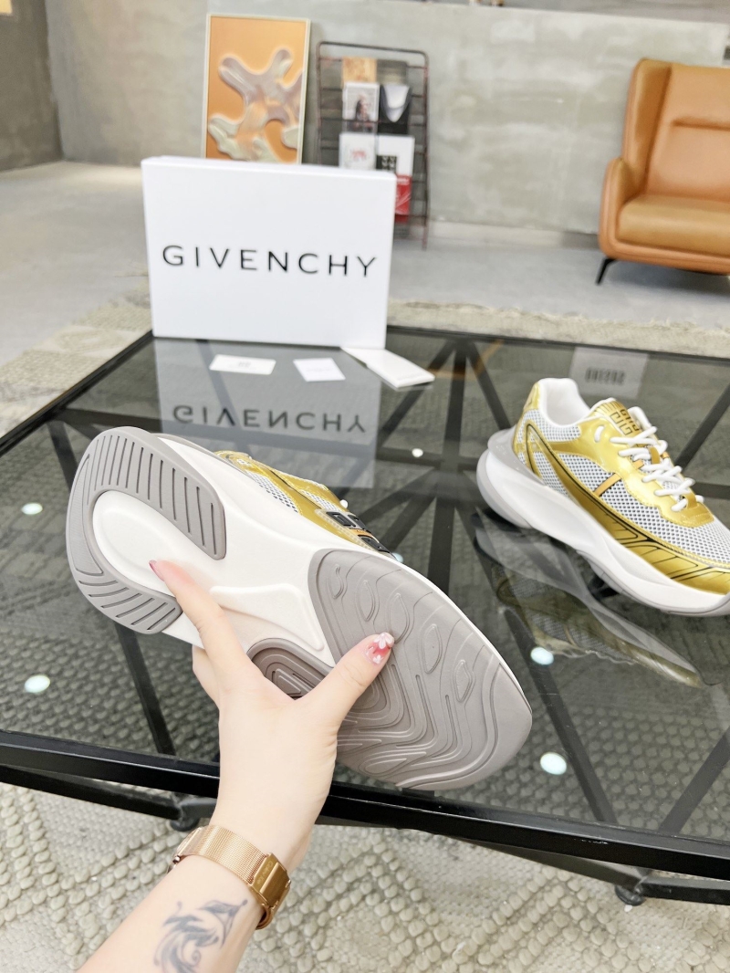 Givenchy Sneakers